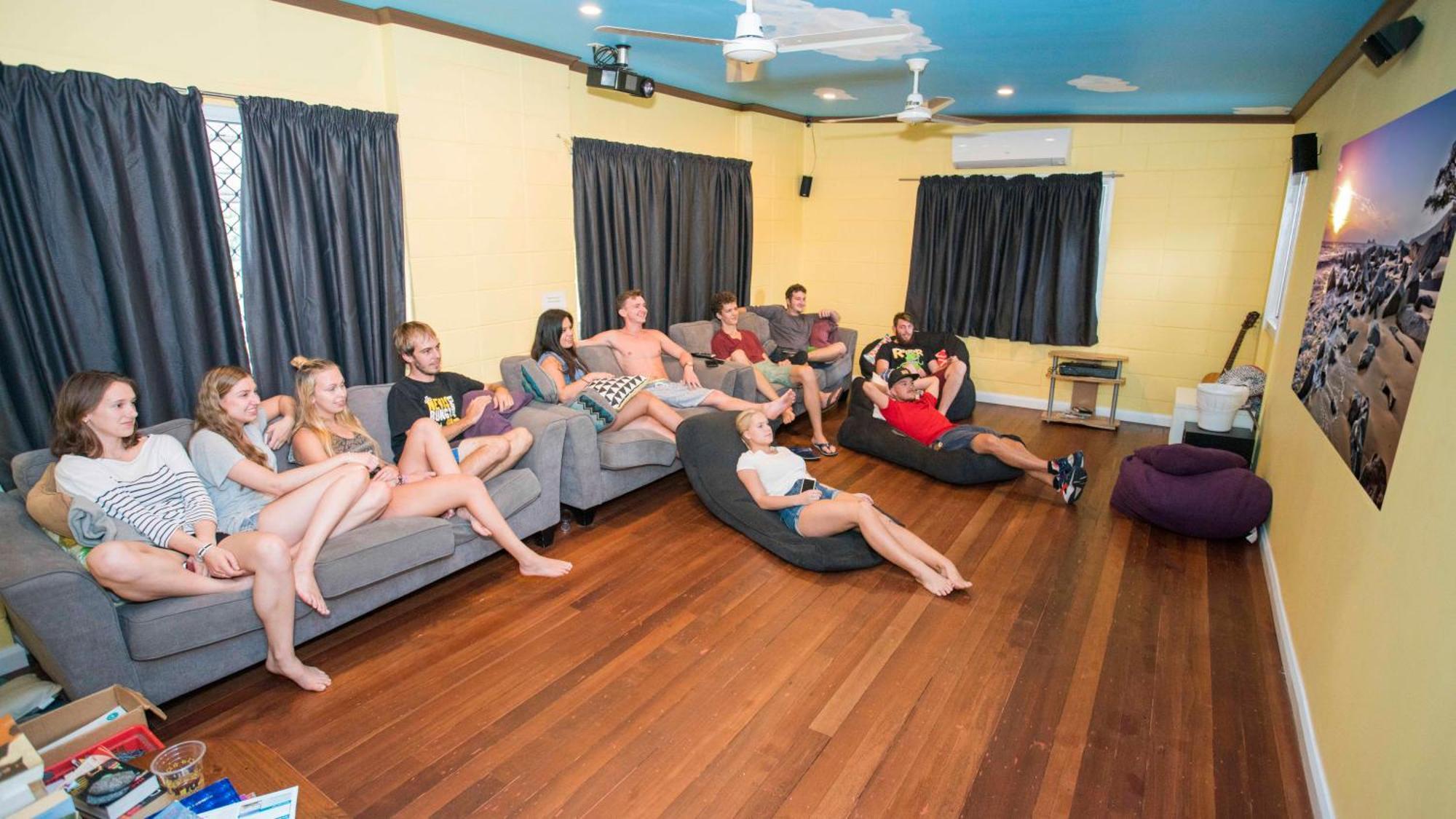 Hostel Castaways Backpackers Cairns Exteriér fotografie